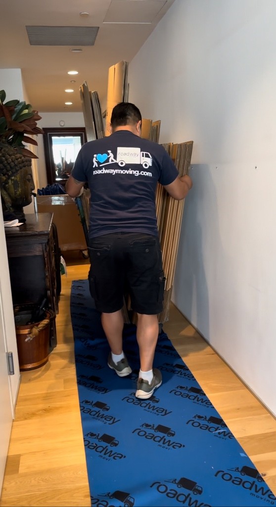 Photo by Eric Rutherford of Roadway Moving - Large