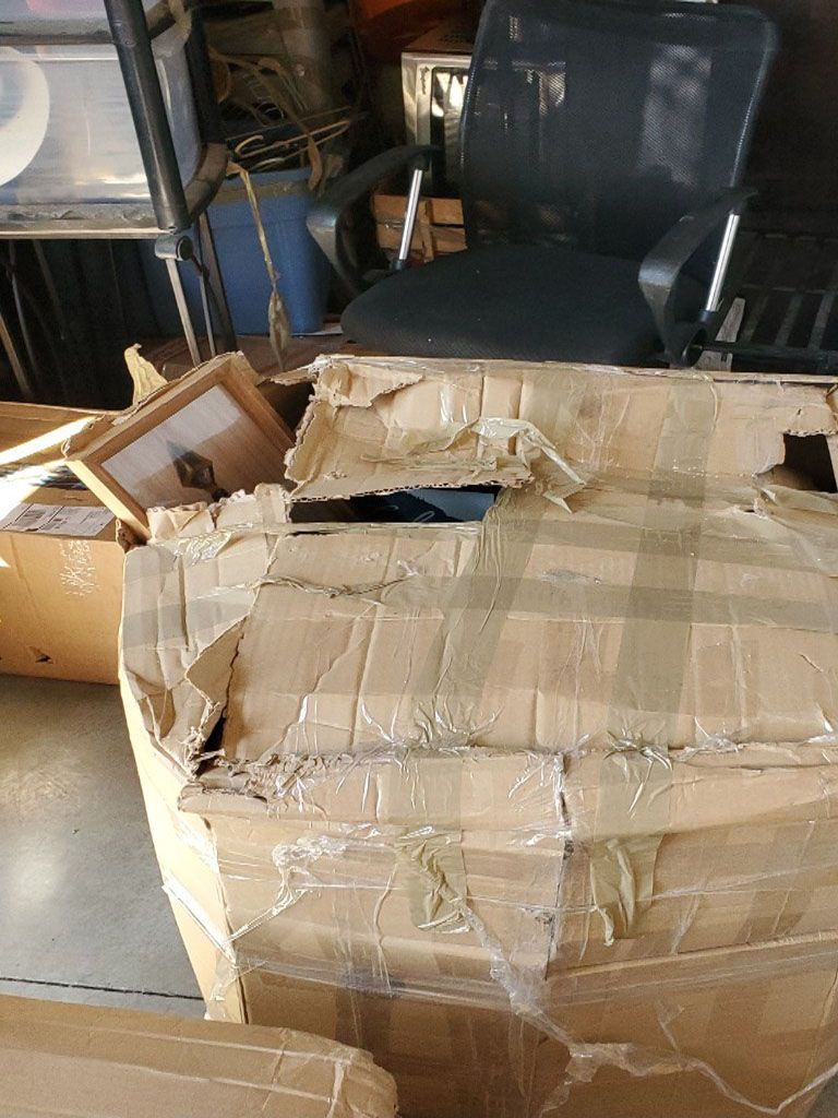 Photo by Kimberly Rivas of Oasis Moving and Storage - Large