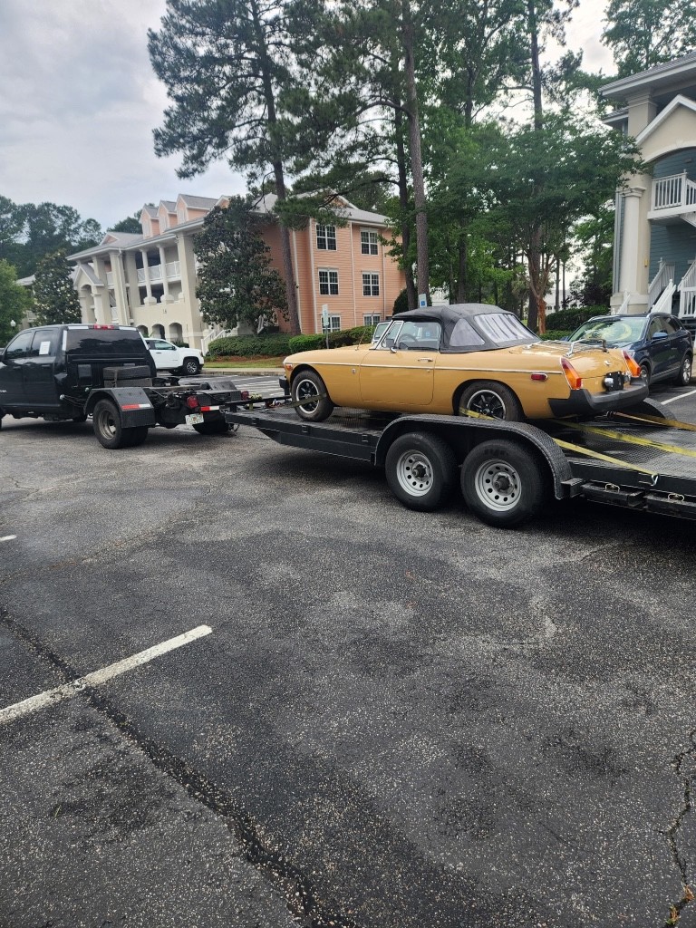 Photo by Bill Tyree Sunbeam Auto R of Sonic auto transport - Large