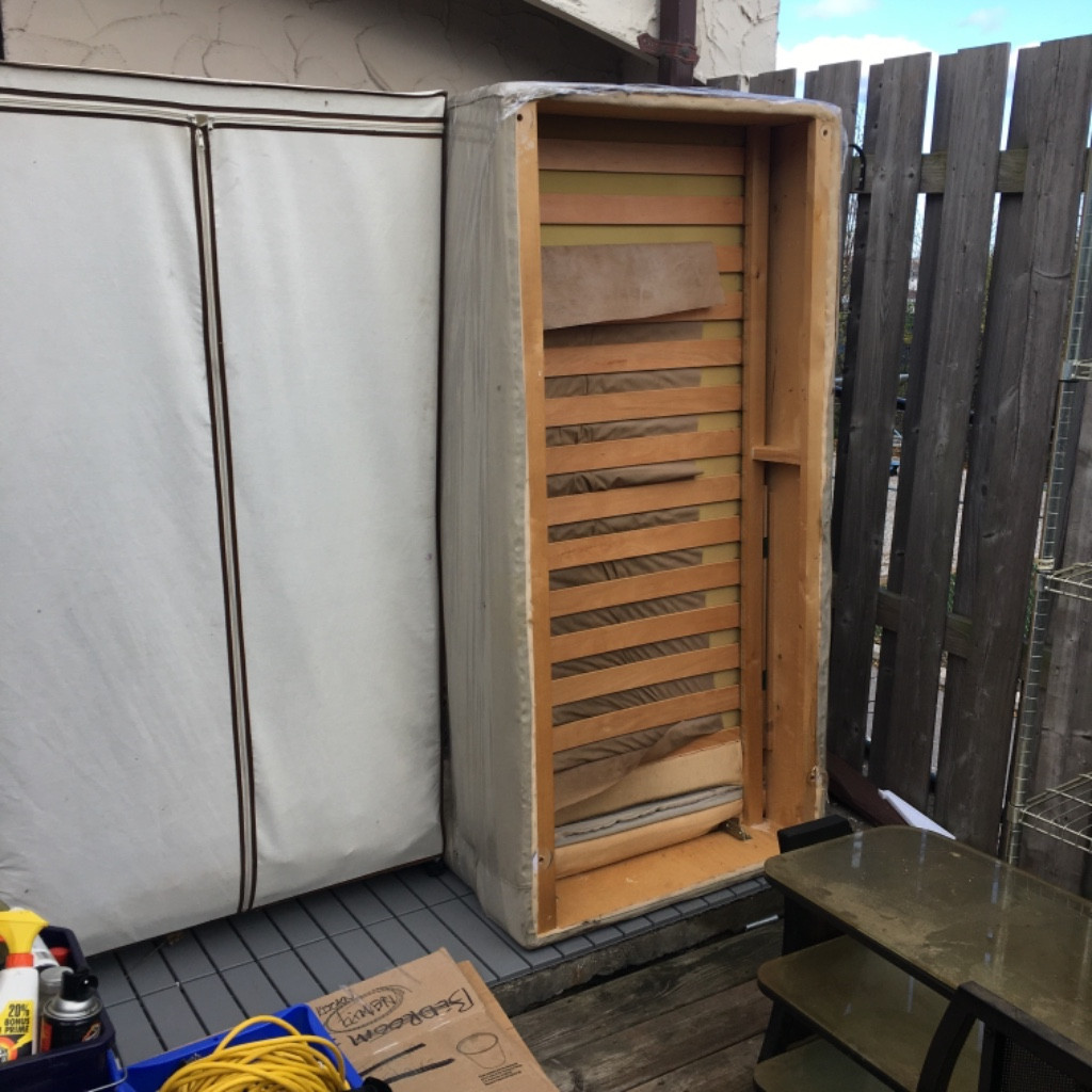 Second photo by Mei Francis of Metropolitan Movers - Large