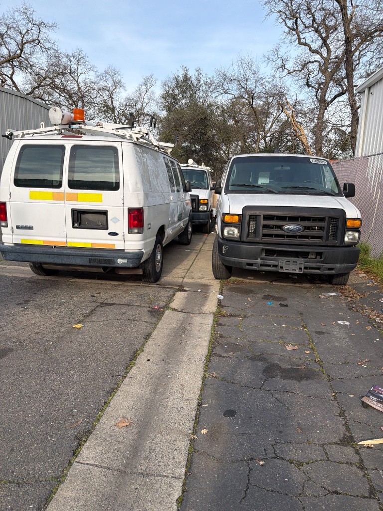 Second photo by Haider Dhaiban of Auto Freight Carriers LLC - Large