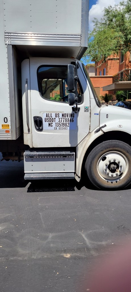 Photo by Thomas Spindler of Best 4 U Moving - Large