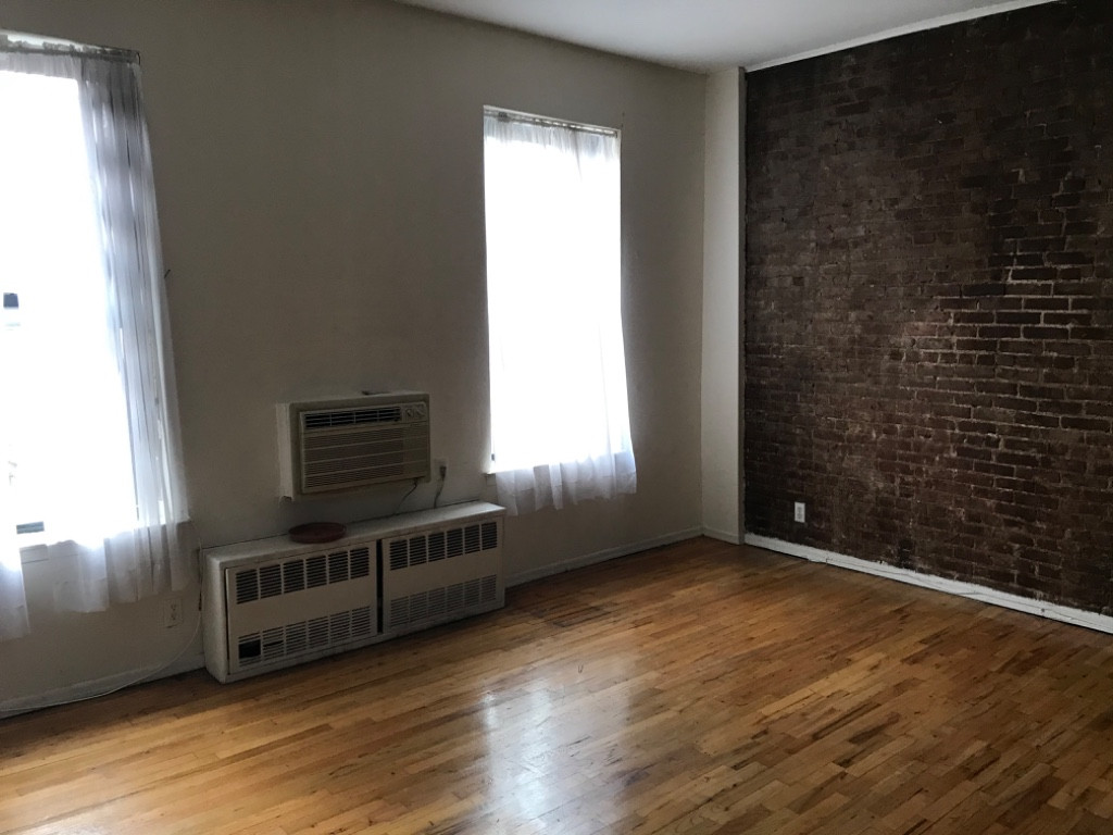 Photo by Irene Cole of FlatRate Moving - Large