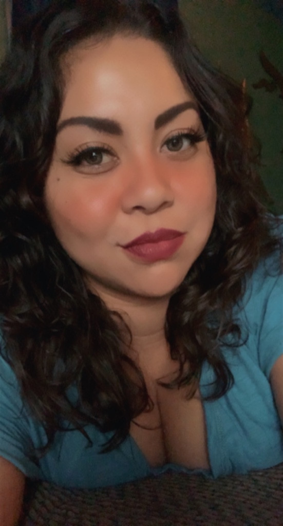 Photo by Stefanie Emarthle of Homesafe Transit - Large