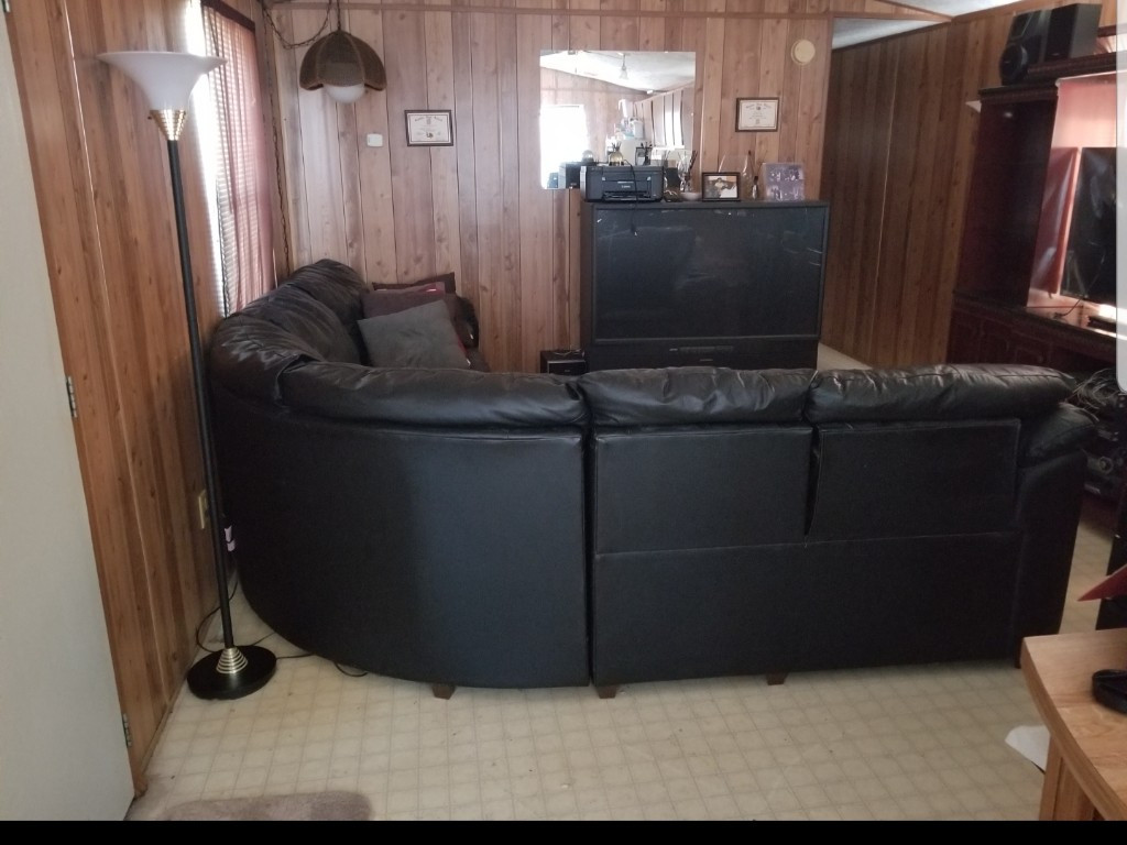 Second photo by David Toney of California Exodus Moving and Storage LLC - Large