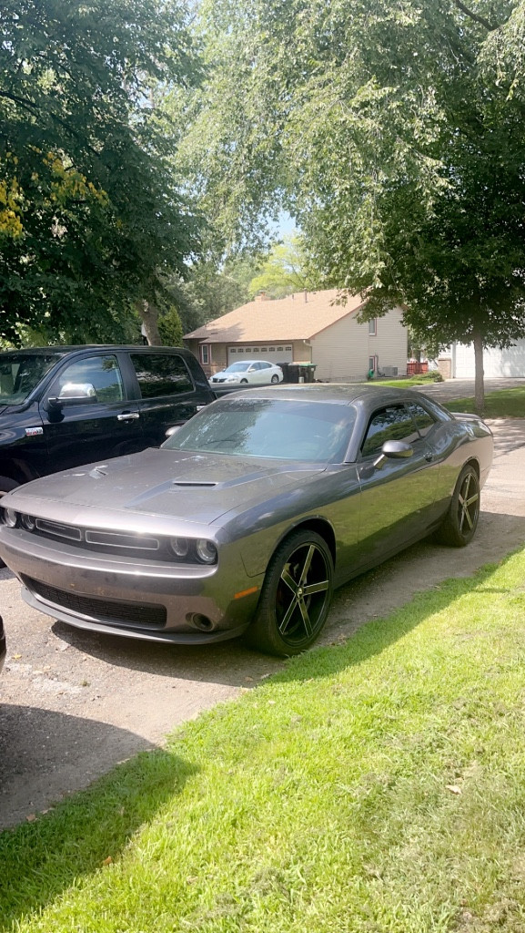 Photo by Von Raymont Pledger Jr of Colibri Auto Transport Inc - Large