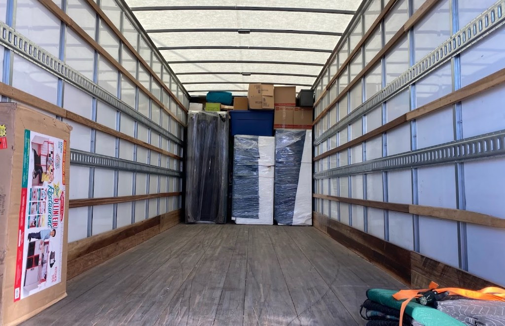 Second photo by Sarah Girault of Pegasus Vanlines  - Large