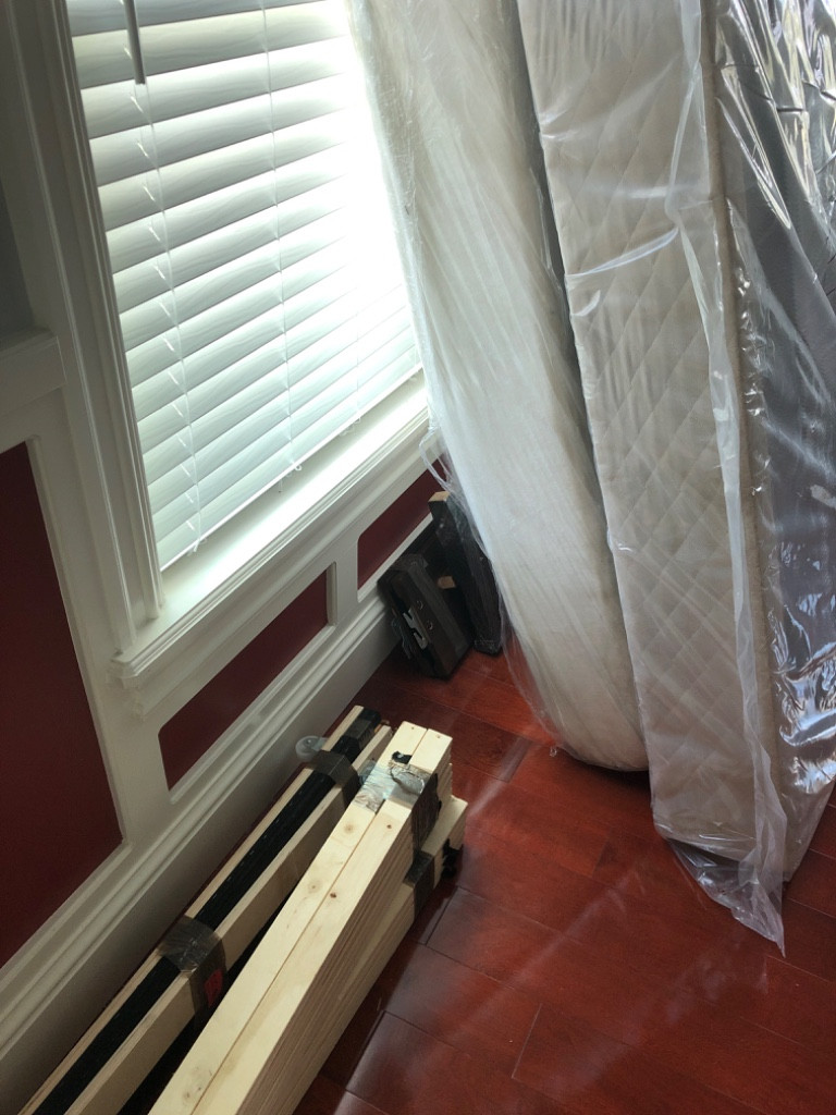 Second photo by Daenisha Fernandez of Dumbo Moving and Storage - Large