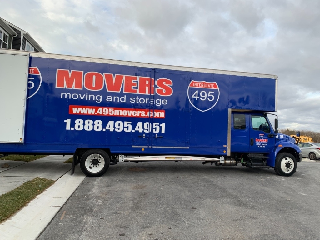 Photo by Renetta Smith of 495 Movers - Large