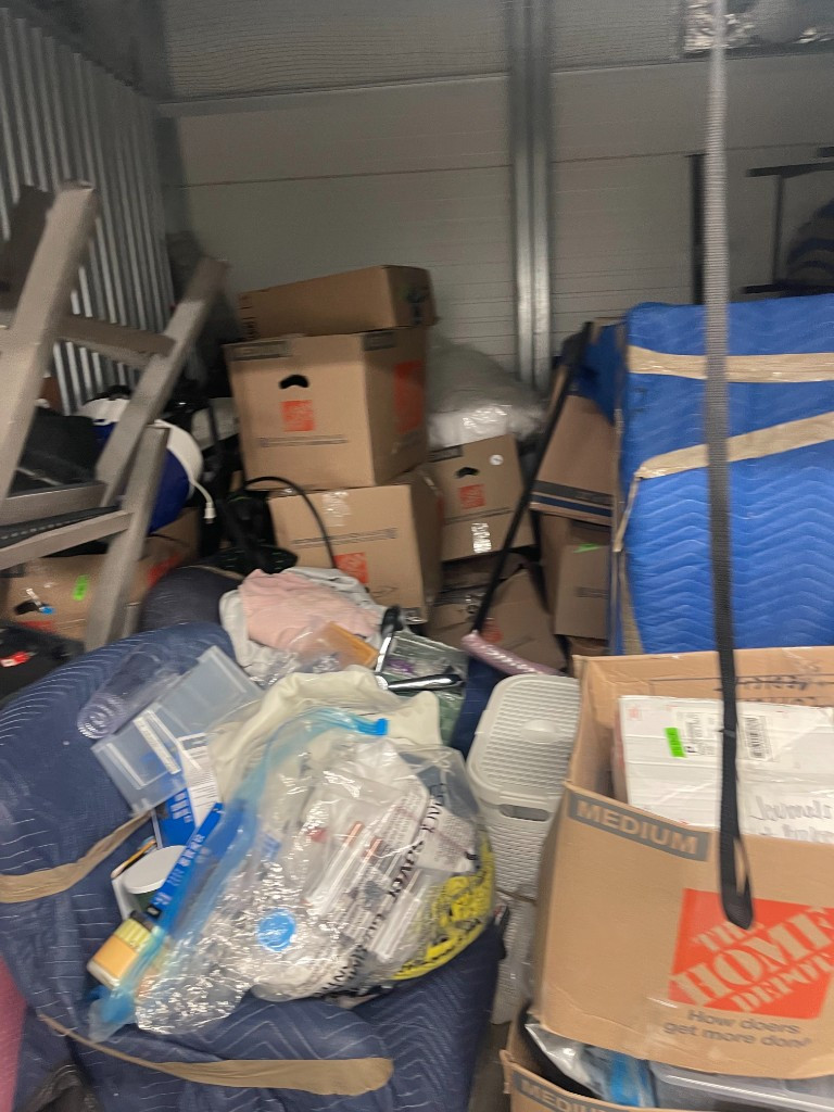 Photo by Tolulope Adewole of Carefree Movers Inc - Large