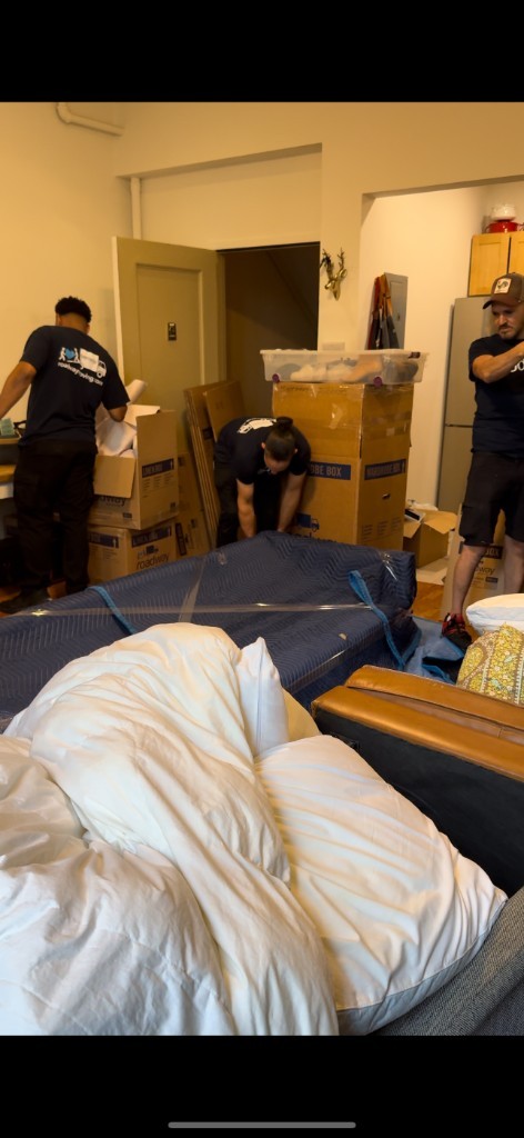 Photo by Lauren Gvose of Roadway Moving - Large