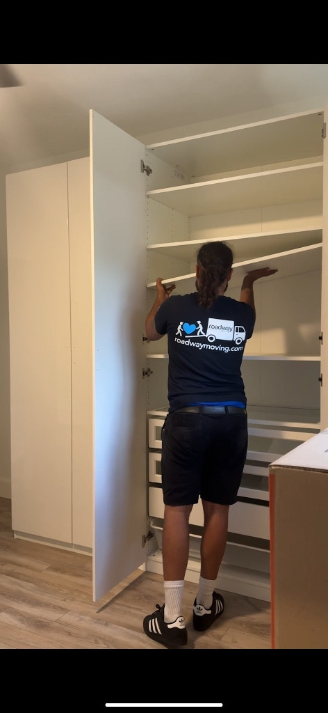 Second photo by Rachel Santana of Roadway Moving - Large