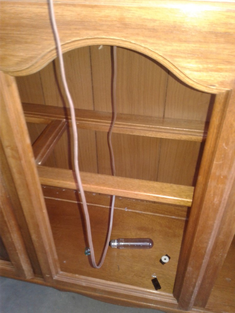 Second photo by Hope Krasner Hart of White Glove Vanlines - Large