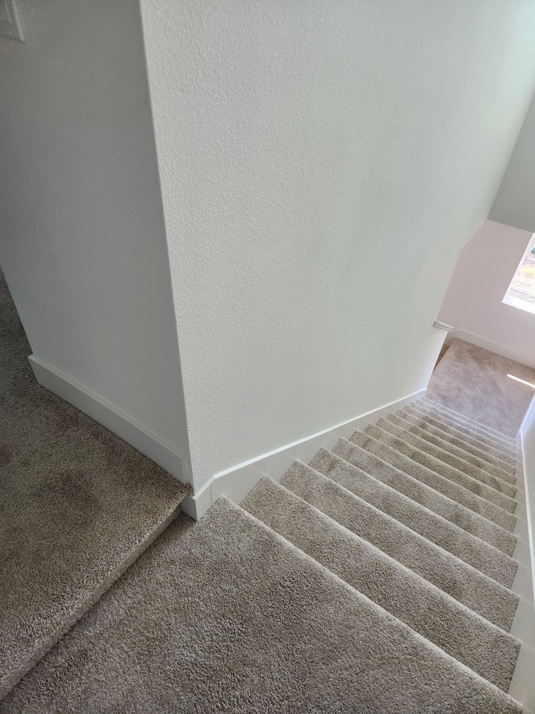 Second photo by Amiyah Ferguson of Loadrans LLC - Large