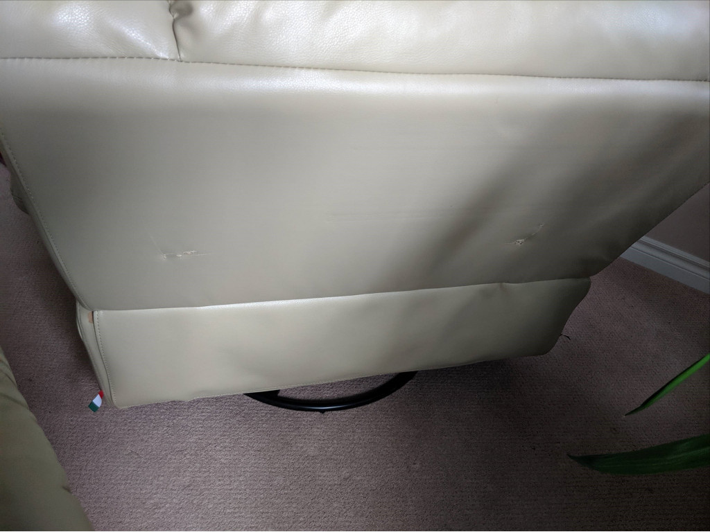 Photo by Anna Taylor of Asr Movers - Large