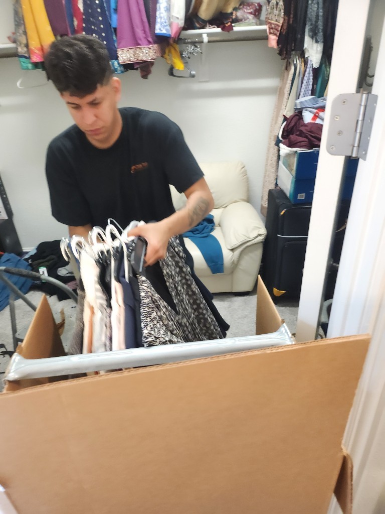 Photo by Martha Delgado of Rescue Moving Services - Large