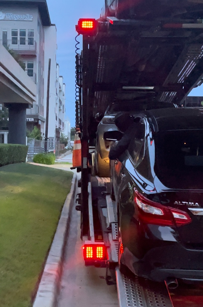 Photo by Cony Muratovic of Sonic auto transport - Large