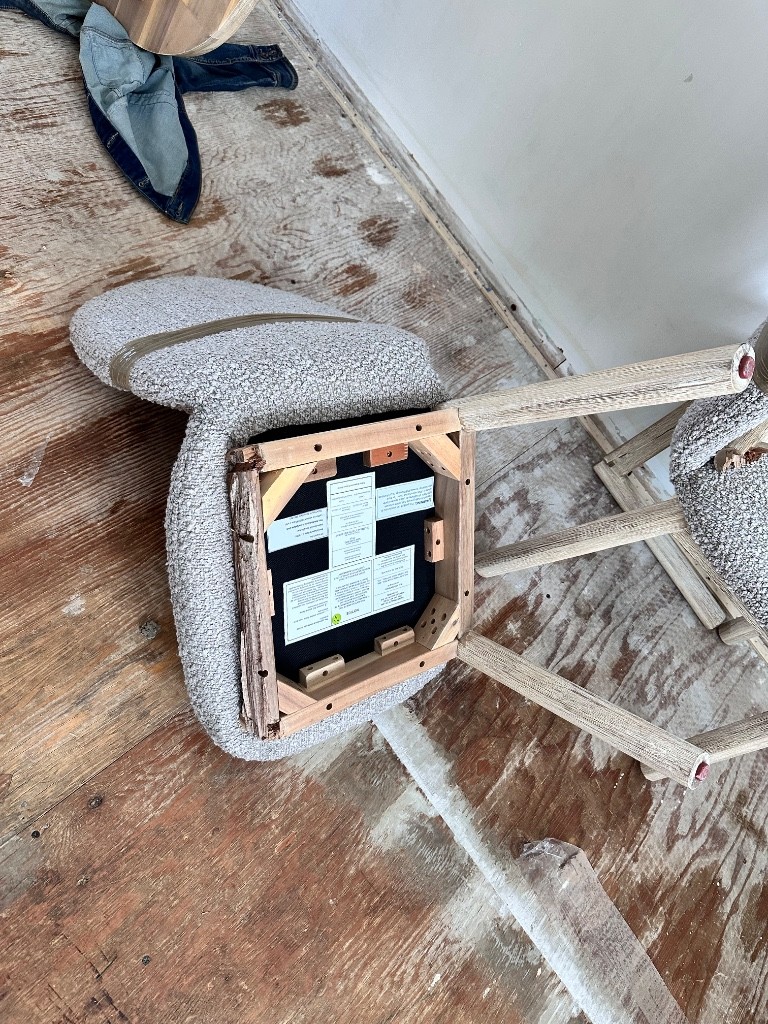 Photo by Michele Tremblay of Pegasus Vanlines  - Large