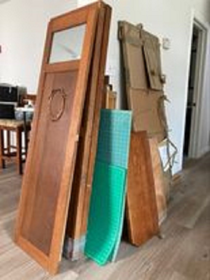 Second photo by Yvonne Sinclair of California Exodus Moving and Storage LLC - Large