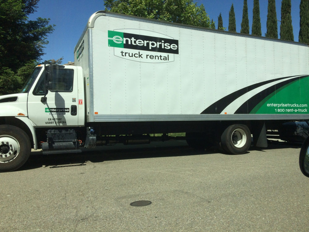 Photo by Kdean of Old Country Van Lines - Large