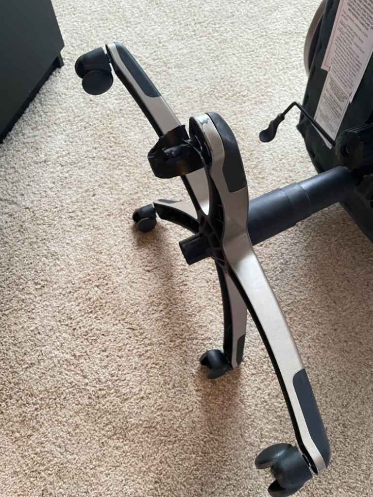 Second photo by Yani Pradnya of Oasis Moving and Storage - Large