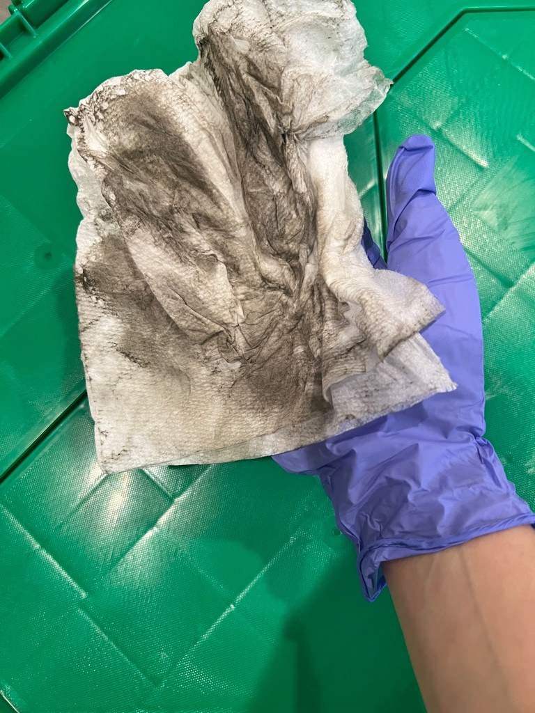 Second photo by Ari Blake of Clutter Moving and Storage - Large