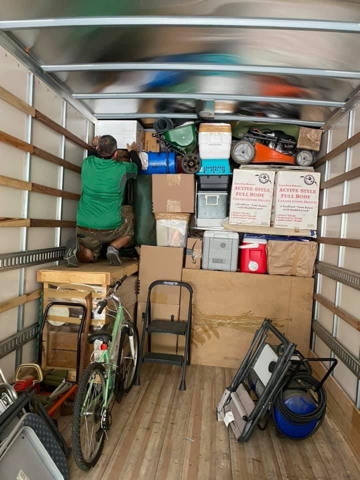 Photo by Mark Costa of Perennial Van Lines - Large