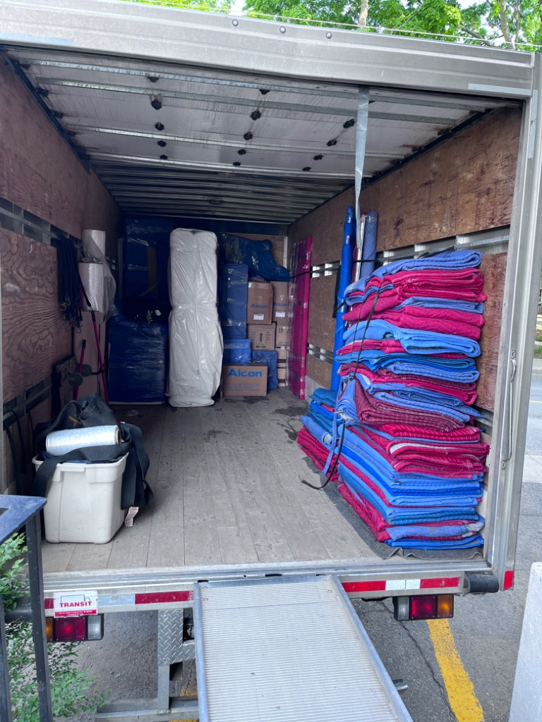 Second photo by Samer Dahan of Déménagement Arcan - Large