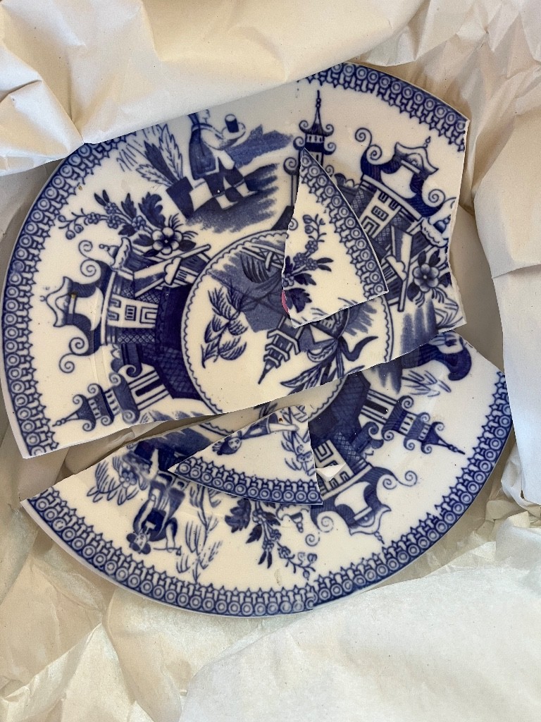 Second photo by Natalia Watkins of Britannia Movers International - Large