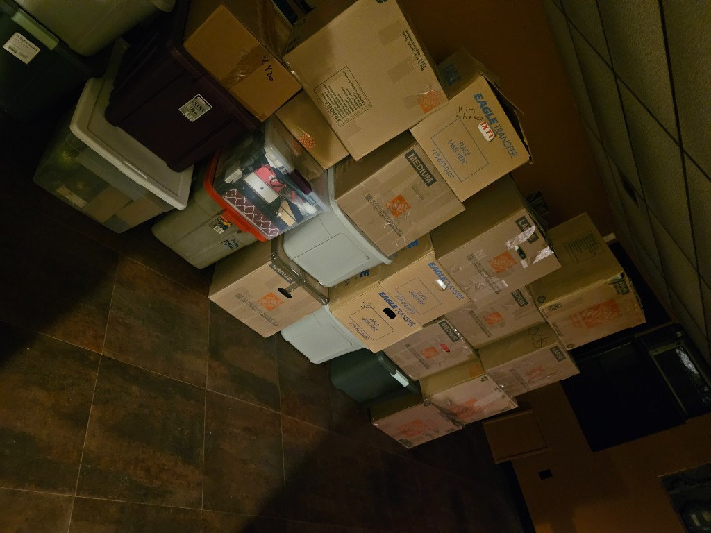 Second photo by Kimesha Fieldings of Dumbo Moving and Storage - Large