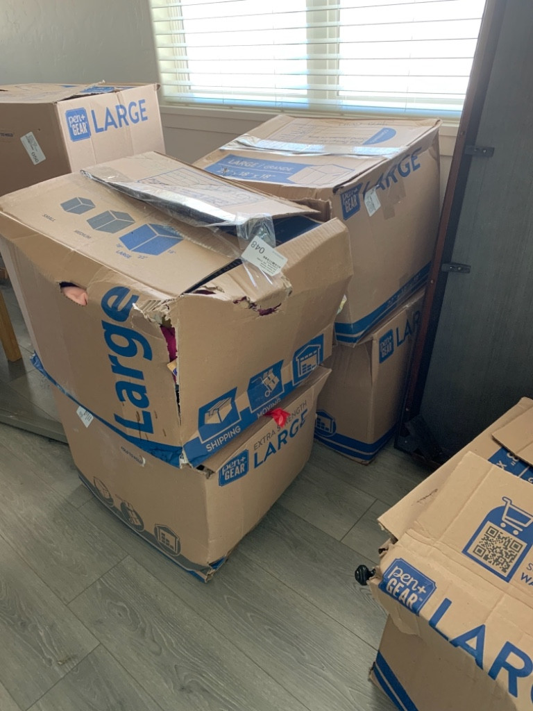 Second photo by Justine Quinones of All American Van Lines - Large