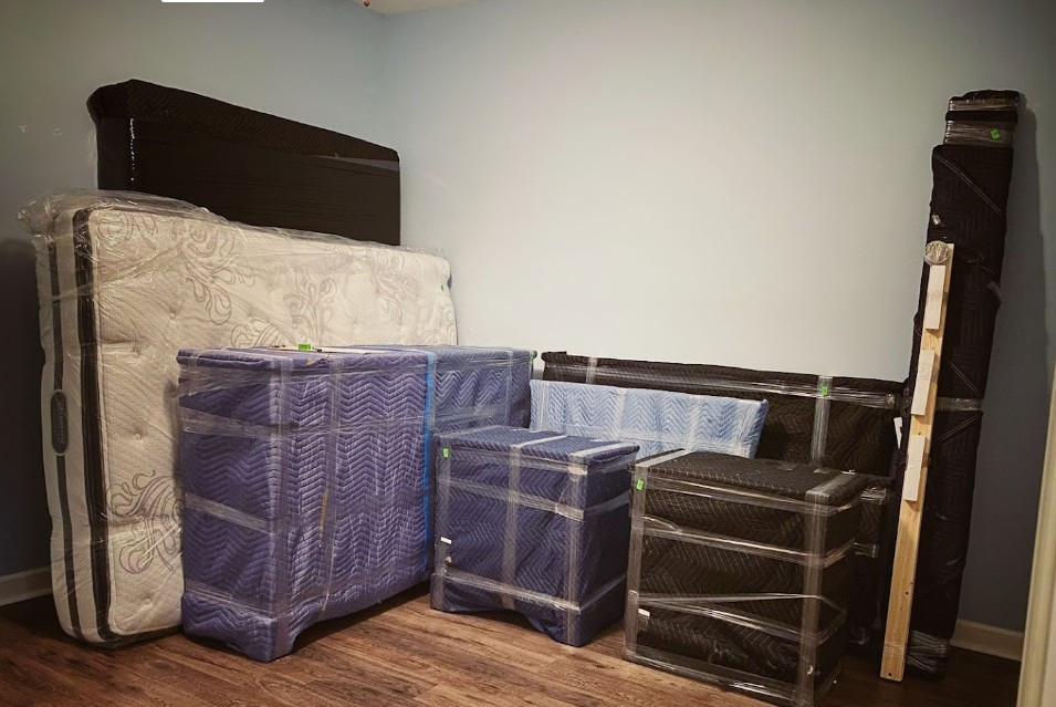 Photo by Amir Jose of Enterprise Moving - Large