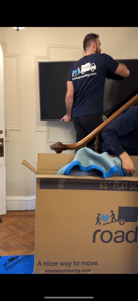 Photo by Kelly Mcfarland of Roadway Moving - Large