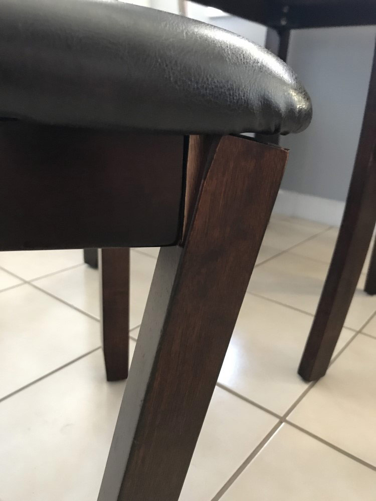 Second photo by Jackie Baas of Texas Movers Group - Large