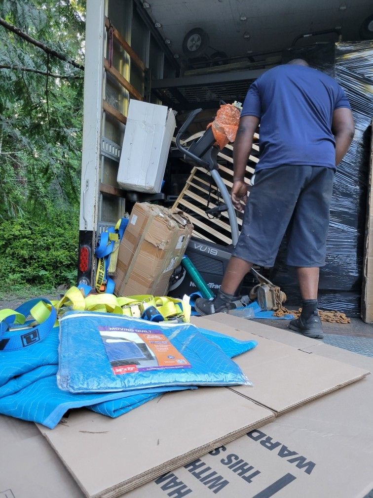 Second photo by Scotty Pennington of Absolute Relocation Service - Large