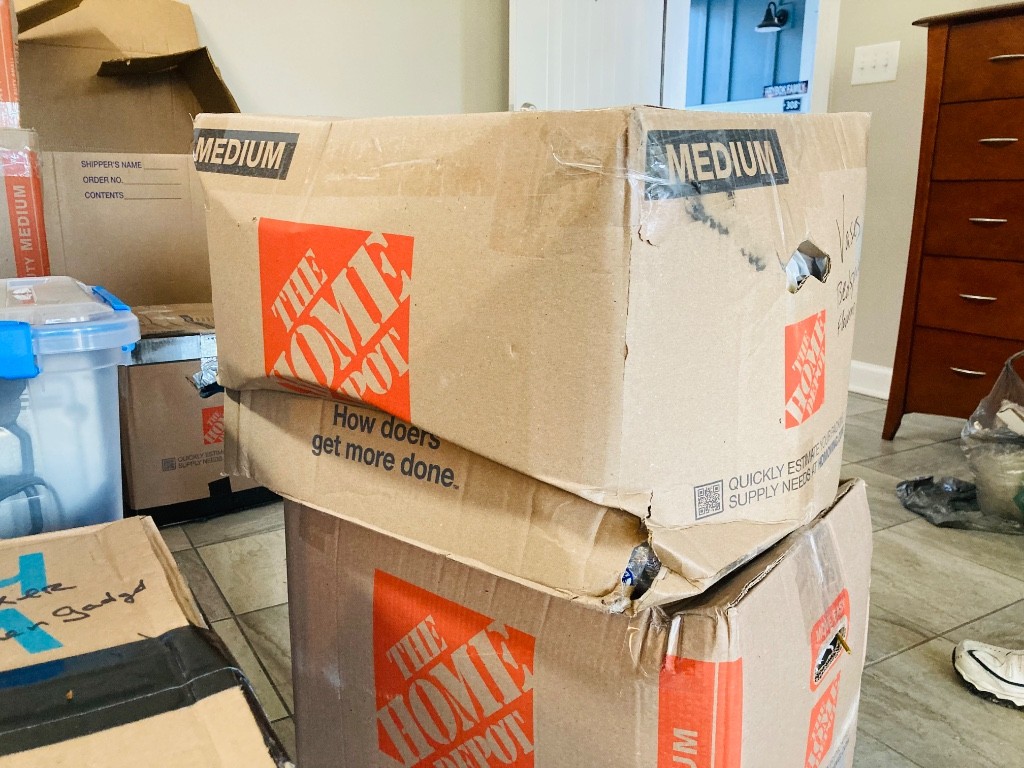 Second photo by Edward Spruit of American Van Lines LLC - Large