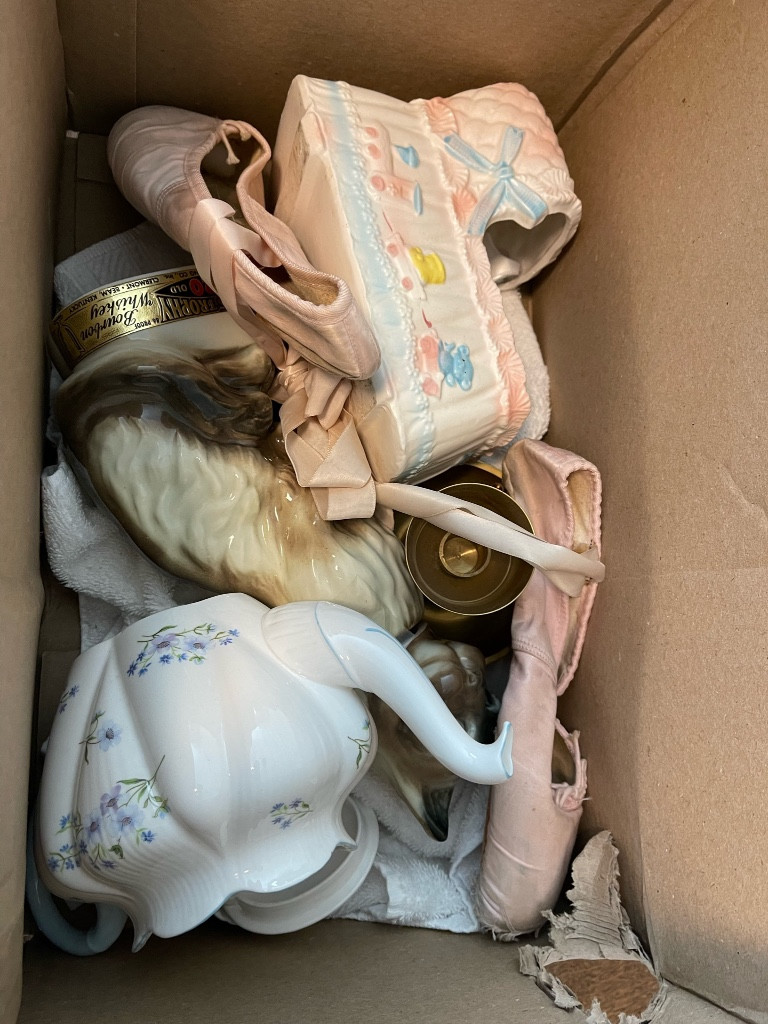 Photo by Phaedra Sheppard of Right A-Way Movers - Large