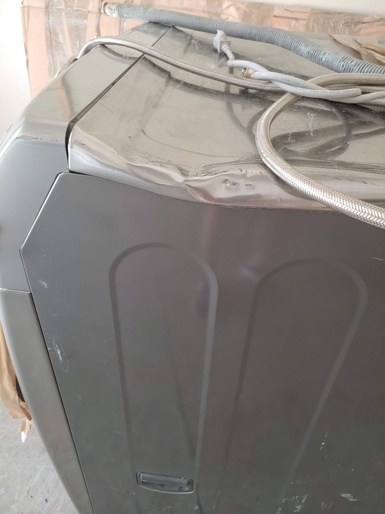 Photo by Jonathan Shaw of Smart Van Lines - Large