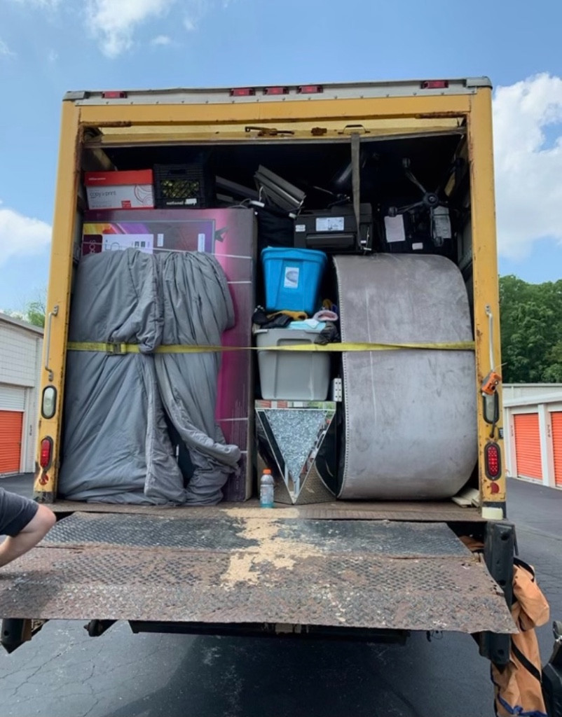 Second photo by Tammy Robinson of US Interstate Van Lines - Large