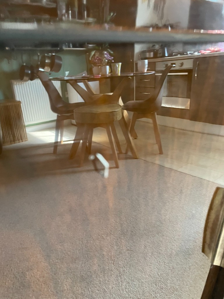 Second photo by Laura Howard of ShippingMyGoods - Large