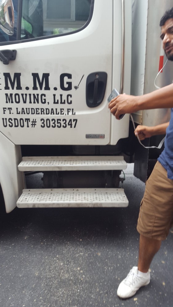 Photo by Tracey Miller of American Eagle Moving Company - Large