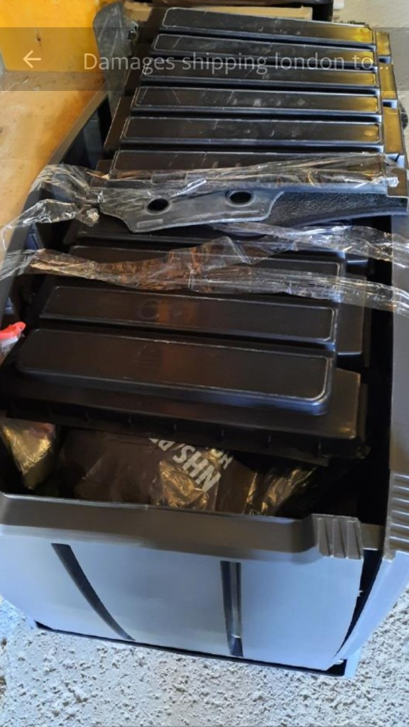 Second photo by Maritza Perilla Gibney of PSS International Removals - Large