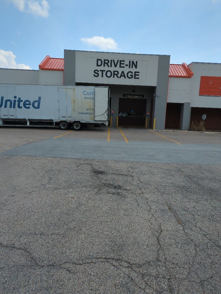 Photo by Laura Wojtul of Corrigan Moving Systems - Large