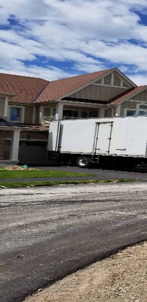 Photo by Boris Er of Move Me Again Transportation - Large