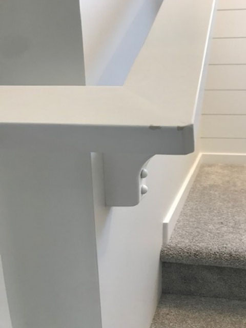 Second photo by Martin Barnes of Alberta Pro Movers - Large