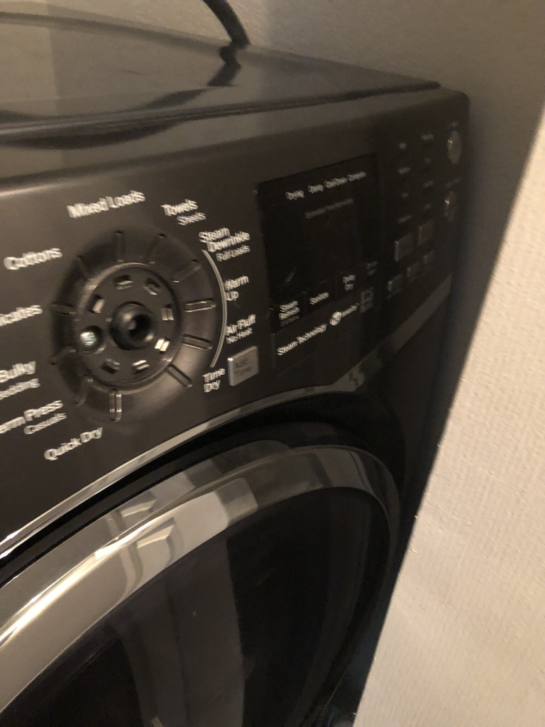 Second photo by Fernando Cossich Jr of Interstate Moving & Relocation Group - Large