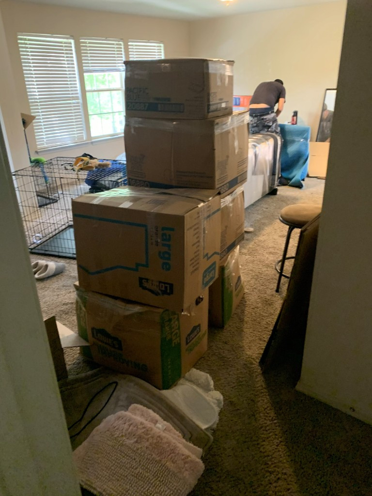 Photo by Tommy Henderson Sr of Venture Van Lines LLC - Large