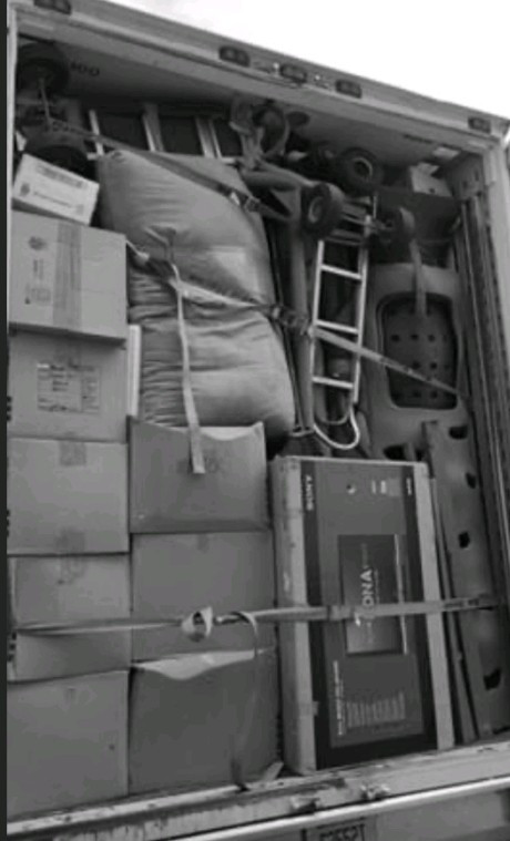 Photo by Michelle Learner of Top Country Moving - Large