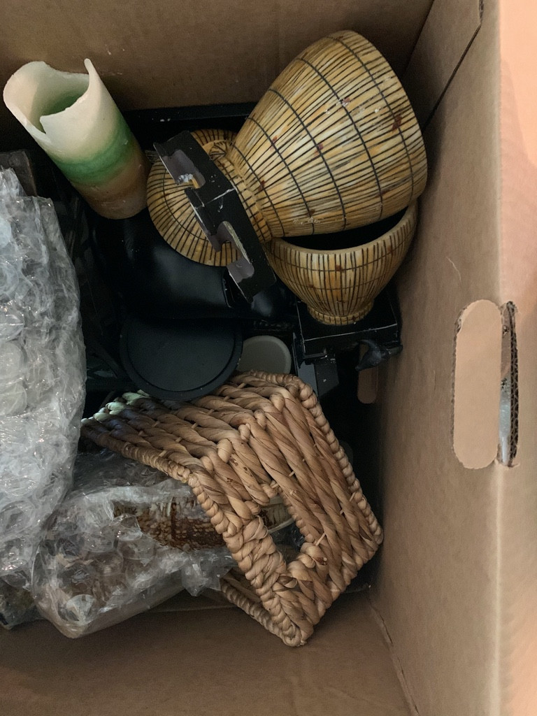 Second photo by Marco Linders of Road Runner Moving and Storage - Large