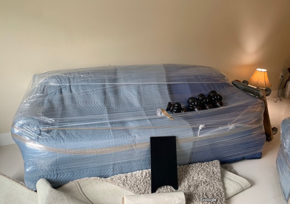 Photo by Ilda Angelis of Enterprise Moving - Large